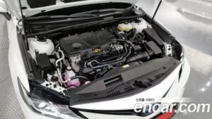 Toyota Camry 2.5 LE HYBRID 2023 года из Южной Кореи