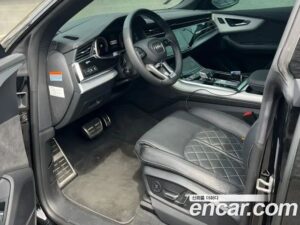 Audi Q8 55 TFSI 4WD Premium 2022 года из Южной Кореи