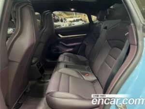 Porsche Taycan 4S 2021 года из Южной Кореи
