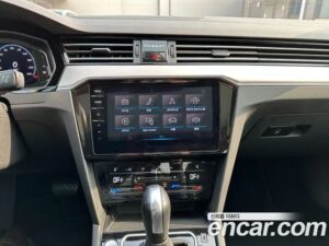 Volkswagen Passat 2.0 TDI Prestige 2021 года из Южной Кореи