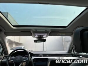Volkswagen Passat 2.0 TDI Prestige 2021 года из Южной Кореи