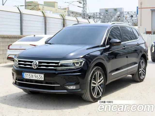 34929636_002.jpg Volkswagen Tiguan 2.0 TDI Prestige 2020 года из Южной Кореи