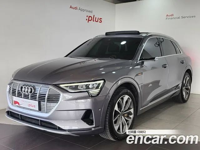 Audi e-tron 55 4WD 2022 года из Кореи