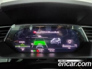 Audi e-tron 55 4WD 2022 года из Южной Кореи