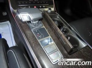 Audi A7 55 TFSI 4WD Premium 2020 года из Южной Кореи