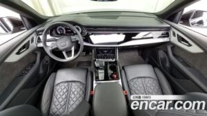 Audi Q8 50 TDI 4WD Premium 2022 года из Южной Кореи
