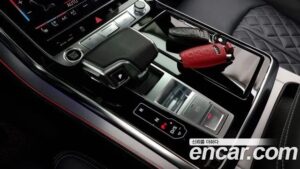 Audi Q8 50 TDI 4WD Premium 2022 года из Южной Кореи