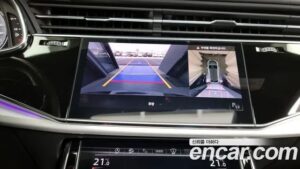 Audi Q8 50 TDI 4WD Premium 2022 года из Южной Кореи