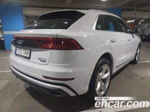 Audi Q8 45 TDI 4WD Premium 2022 года из Южной Кореи