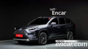 Toyota RAV4 2.5 4WD HYBRID LTD 2023 года из Южной Кореи