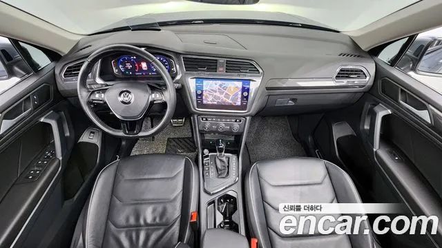 34932106_007.jpg Volkswagen Tiguan 2.0 TDI Prestige 2020 года из Южной Кореи
