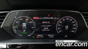 Audi e-tron 55 4WD Sportback 2022 года из Южной Кореи