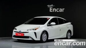 Toyota Prius 1.8 2021 года из Южной Кореи