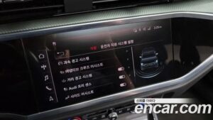 Audi Q3 35 TDI Premium Sportback 2020 года из Южной Кореи