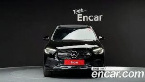 Mercedes-Benz GLA-Class GLA220 2021 года из Южной Кореи