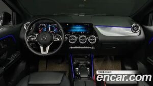 Mercedes-Benz GLA-Class GLA220 2021 года из Южной Кореи