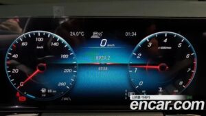 Mercedes-Benz GLA-Class GLA220 2021 года из Южной Кореи