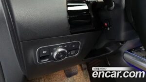 Mercedes-Benz GLA-Class GLA220 2021 года из Южной Кореи