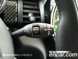 Mini Cooper 5Door DEFAULT 2020 года из Южной Кореи