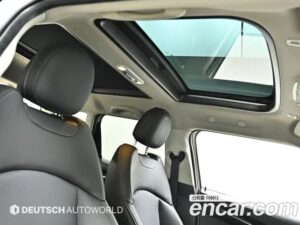 Mini Cooper 5Door DEFAULT 2020 года из Южной Кореи