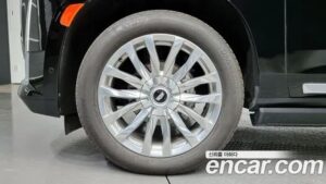Cadillac Escalade 6.2 ESV 2021 года из Южной Кореи