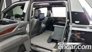 Cadillac Escalade 6.2 ESV 2021 года из Южной Кореи