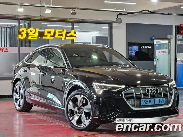 Audi e-tron 55 4WD Sportback 2022 года из Кореи