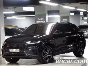 Audi Q8 45 TDI 4WD Premium 2021 года из Южной Кореи