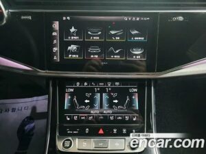 Audi Q8 45 TDI 4WD Premium 2021 года из Южной Кореи