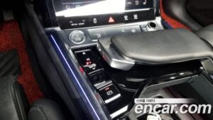 Audi e-tron 55 4WD 2020 года из Южной Кореи