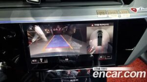 Audi e-tron 55 4WD 2020 года из Южной Кореи
