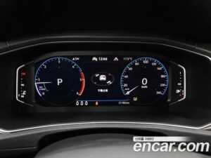 Volkswagen T-Roc 2.0 TDI Style 2021 года из Южной Кореи
