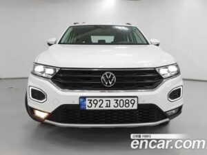 Volkswagen T-Roc 2.0 TDI Style 2021 года из Южной Кореи