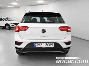 Volkswagen T-Roc 2.0 TDI Style 2021 года из Южной Кореи