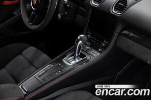 Porsche 718 4.0 GT4 2023 года из Южной Кореи