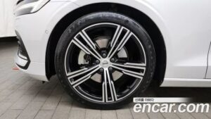 Volvo S60 T5 Inscription 2020 года из Южной Кореи