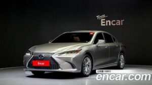 Lexus ES Executive 2020 года из Южной Кореи