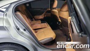 Lexus ES Executive 2020 года из Южной Кореи
