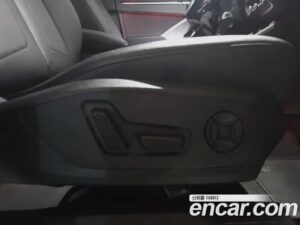 Audi Q3 35 TDI 4WD Premium 2020 года из Южной Кореи