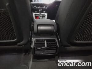 Audi Q3 35 TDI 4WD Premium 2020 года из Южной Кореи