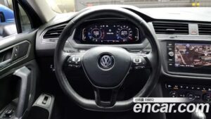 Volkswagen Tiguan 2.0 TDI Prestige 2020 года из Южной Кореи