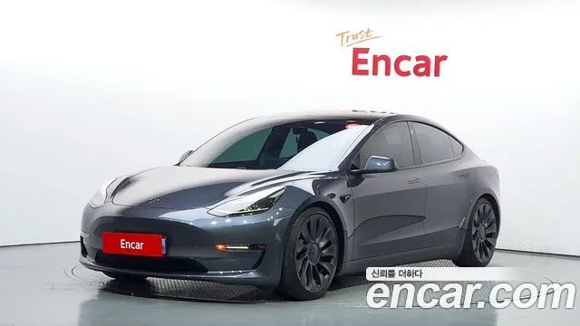 Tesla Model 3 Performance 2021 года из Кореи