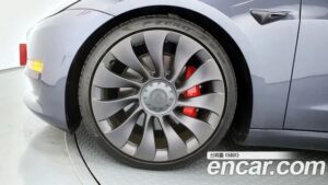 Tesla Model 3 Performance 2021 года из Южной Кореи