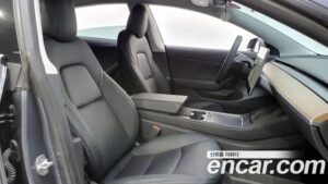 Tesla Model 3 Performance 2021 года из Южной Кореи