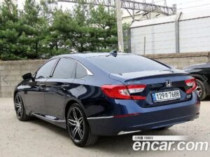 Honda Accord 2.0 HYBRID Touring 2021 года из Южной Кореи