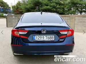 Honda Accord 2.0 HYBRID Touring 2021 года из Южной Кореи