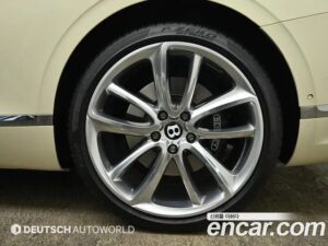 Bentley Continental 4.0 GT 2021 года из Южной Кореи