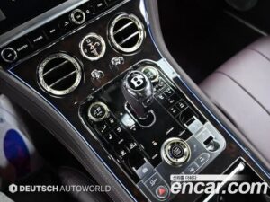 Bentley Continental 4.0 GT 2021 года из Южной Кореи