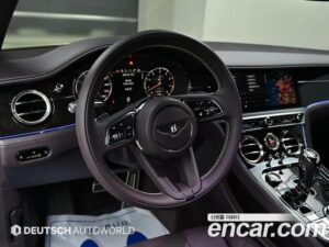 Bentley Continental 4.0 GT 2021 года из Южной Кореи