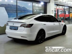 Tesla Model 3 Performance 2020 года из Южной Кореи